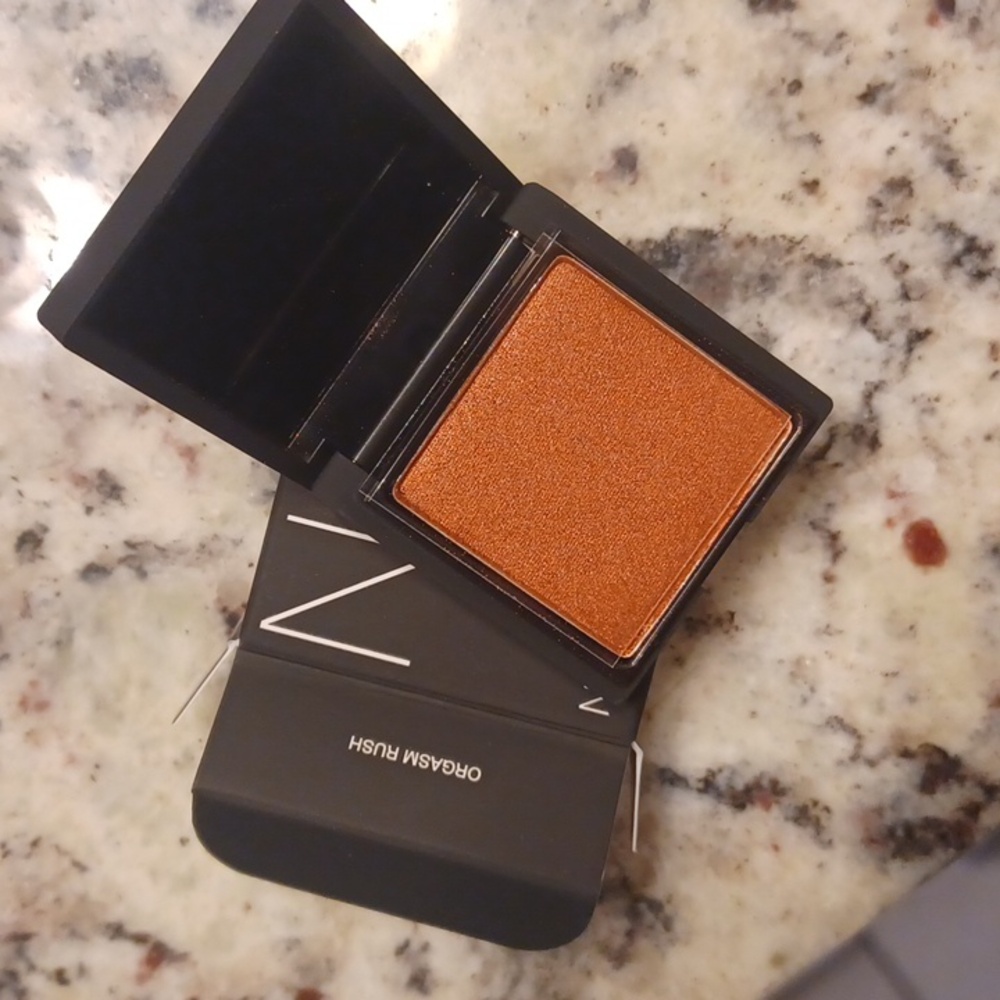 Collection Of Makeup - Picture 4 of 7